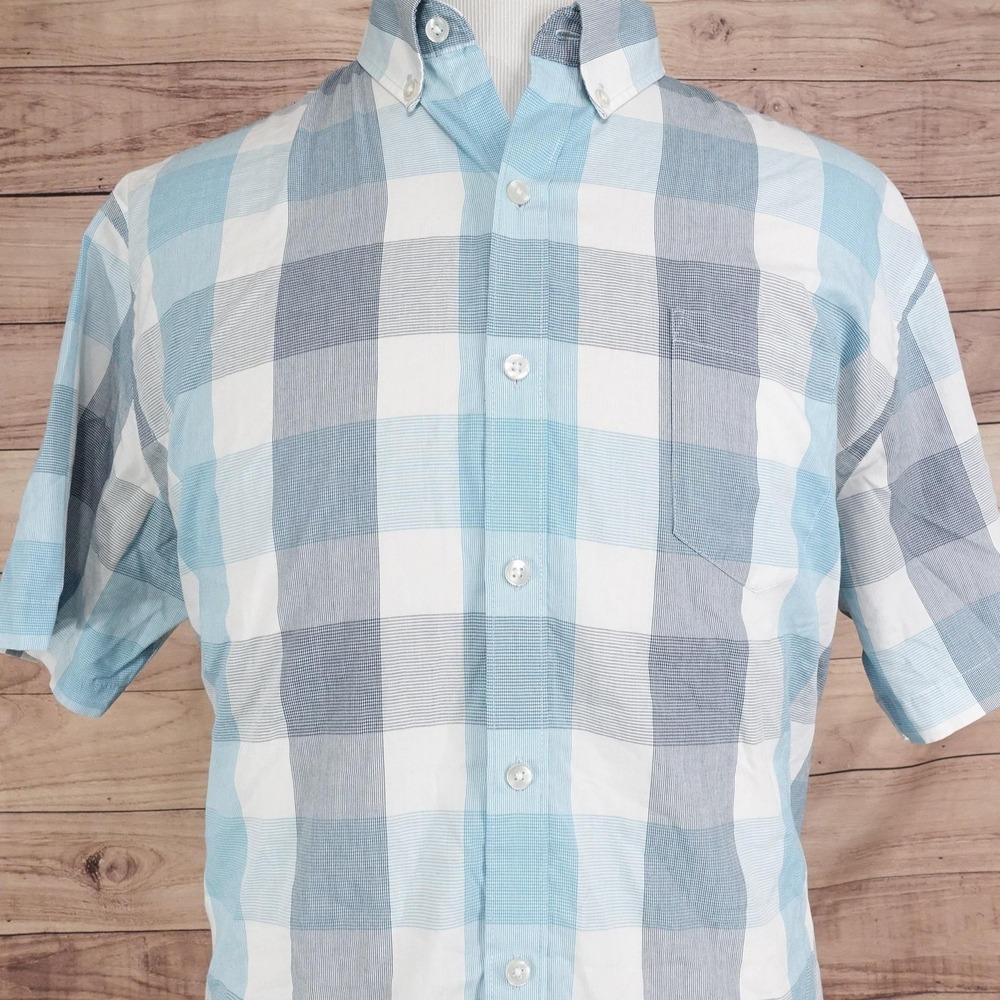 Van Heusen Shirt Mens XL Blue Plaid‎ Short Sleeve Button-Up Regular Fit Casual
